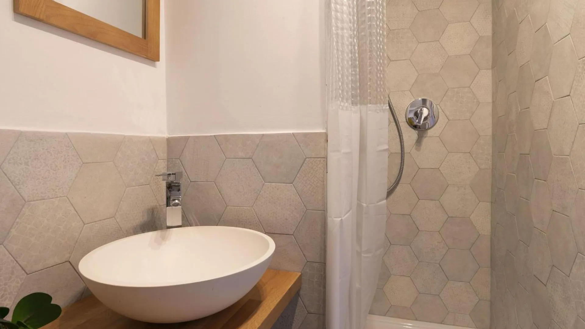 Italian Experience-Brunelleschi Loft Apartment Florence Italy