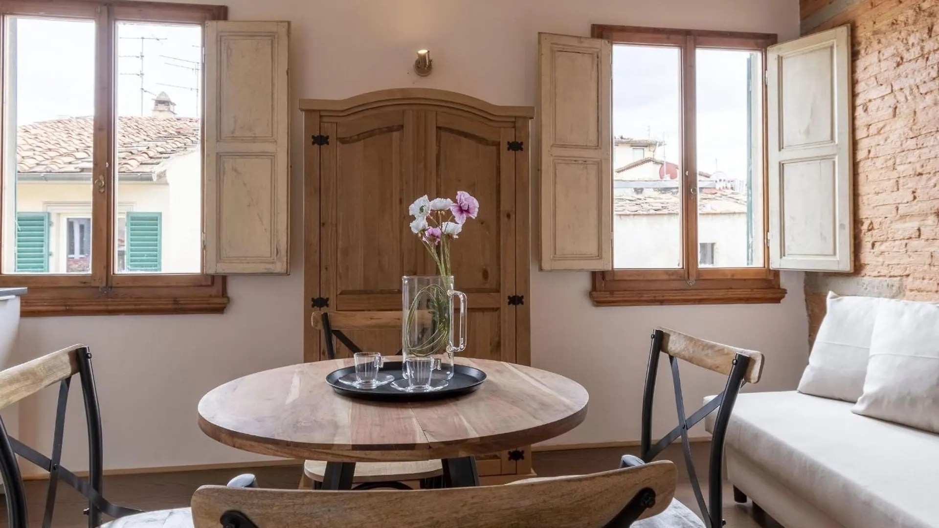 Italian Experience-Brunelleschi Loft Apartment Florence