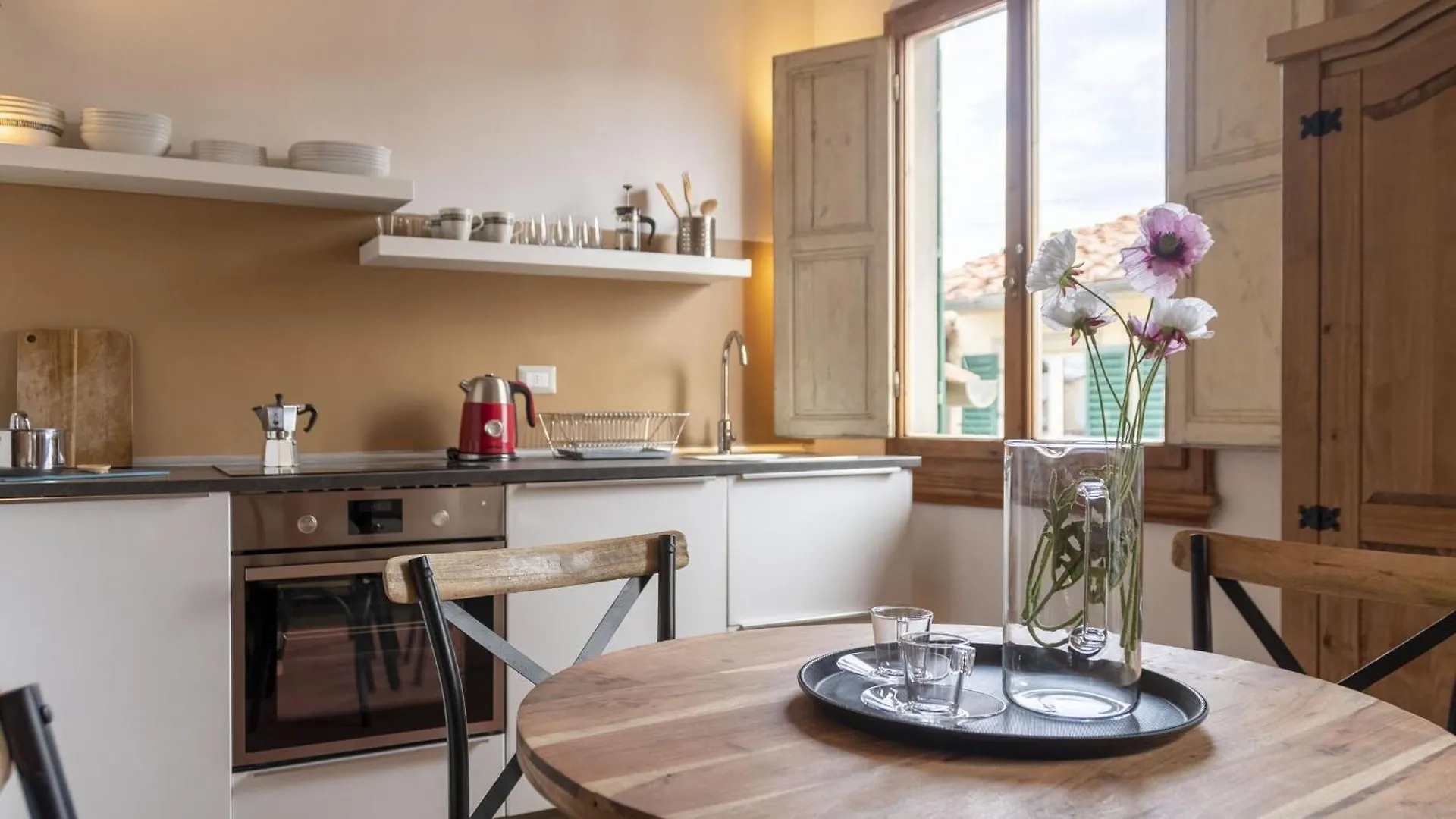 Italian Experience-Brunelleschi Loft Apartment Florence