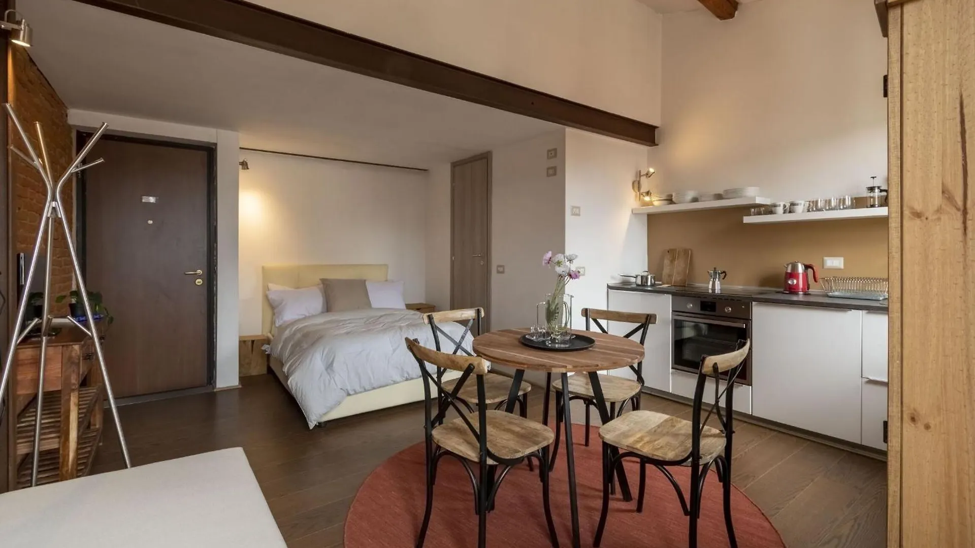 Italian Experience-Brunelleschi Loft Apartment Florence 0*,  Italy